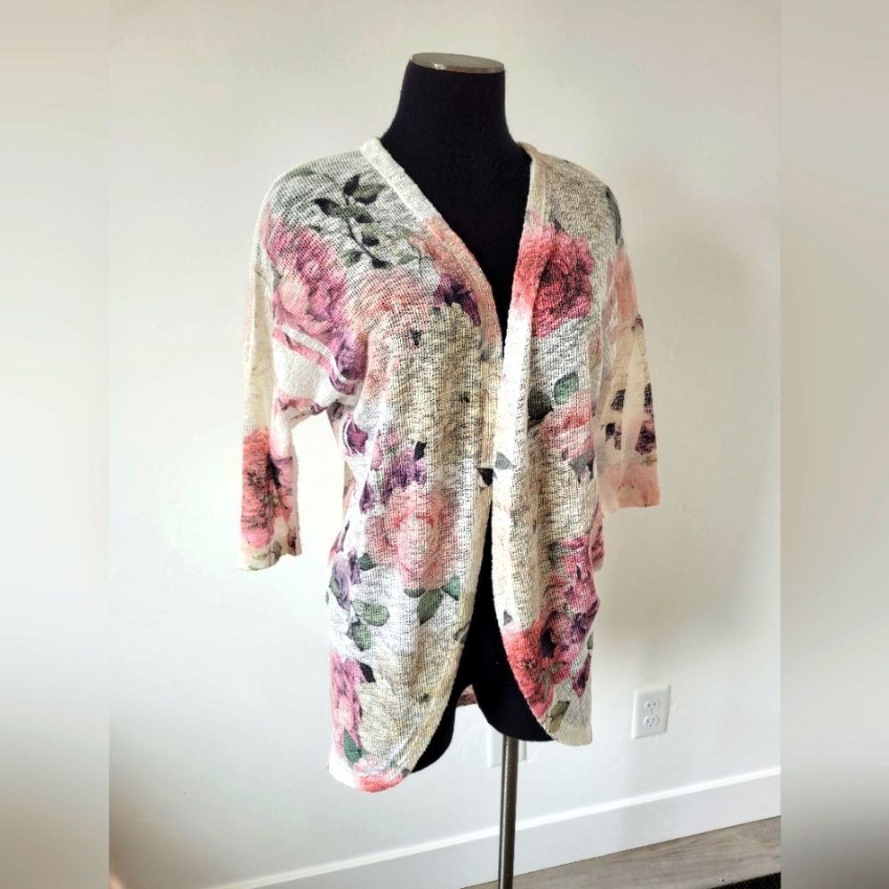 Ginger G Floral Lightweight Knit Shrug Kimono Cardigan Sweater Open Front Small